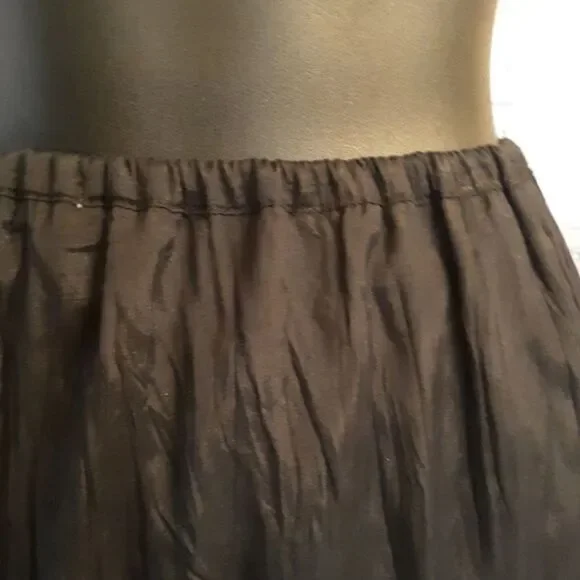 Sauci Crinkled black with gold thread,sequin NWOT - Picture 4 of 8